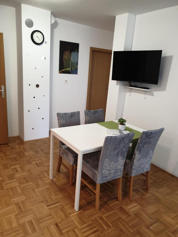 Apartment Emma Ljubljana - Free Parking, Ac, Wifi Eksteriør billede